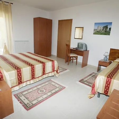 La Ganzaria Bed & Breakfast *