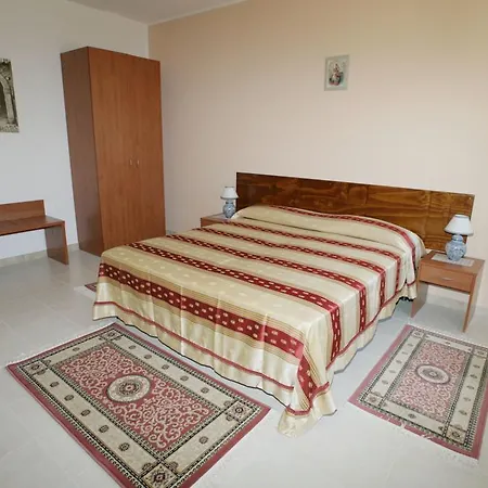 Bed & Breakfast La Ganzaria